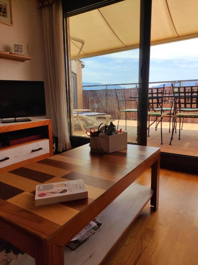 Acogedor Atico Duplex En Trempアパートメント エクステリア 写真